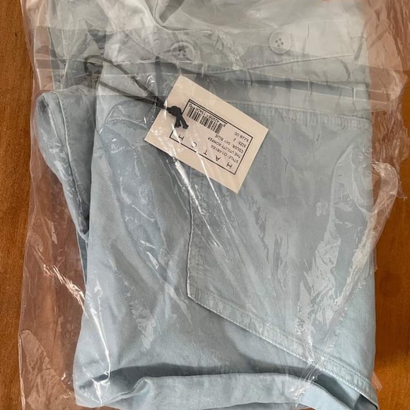 Blue Hatch maternity romper - Picture 2 of 2